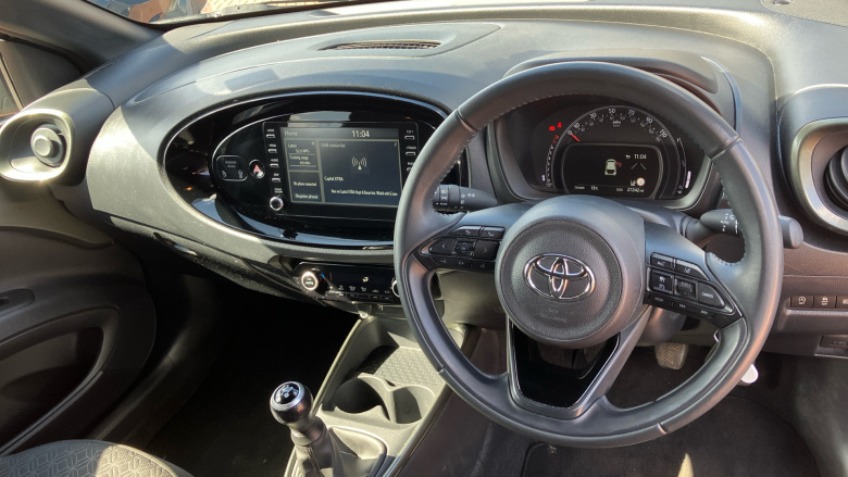 Toyota Aygo X 1.0 VVT-i Edge 5dr Petrol Hatchback